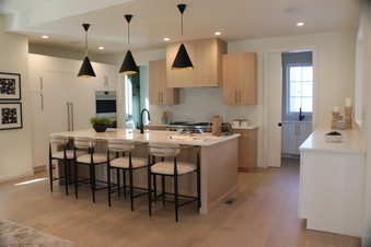 2311 S Josephhine St