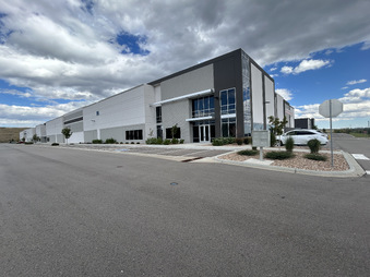 LARGE BUSINESS WAREHOUSE