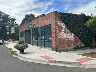 THE DENTISTS ON PEARL