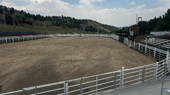 Enlarge photo 47