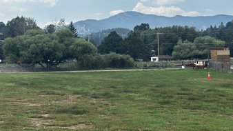 Enlarge photo 142