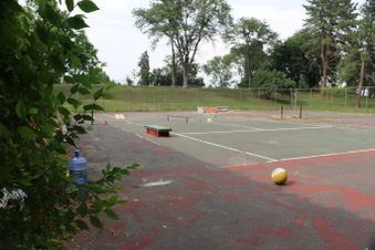 Enlarge photo 69