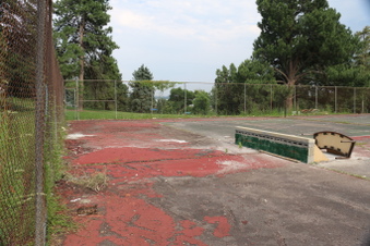 Enlarge photo 80