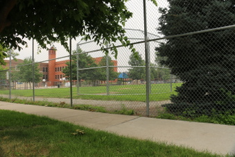 Enlarge photo 1