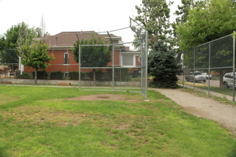 Enlarge photo 13
