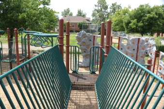 Enlarge photo 93