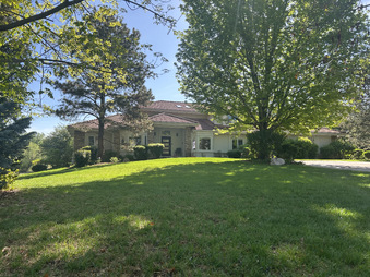 Enlarge photo 24