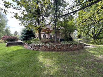 Enlarge photo 33