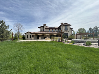 AVAILABLE HOUSES