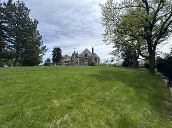 Enlarge photo 44