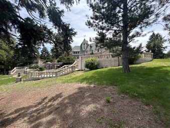 Enlarge photo 48