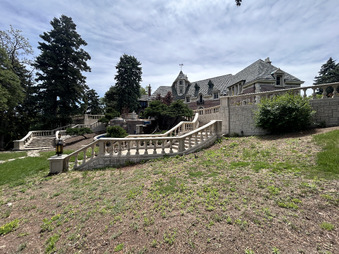 Enlarge photo 52