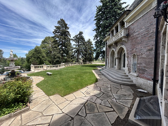 Enlarge photo 108