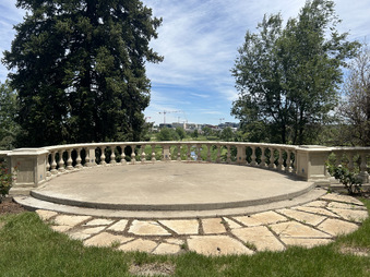 Enlarge photo 122