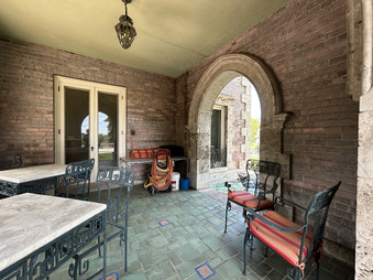 Enlarge photo 132