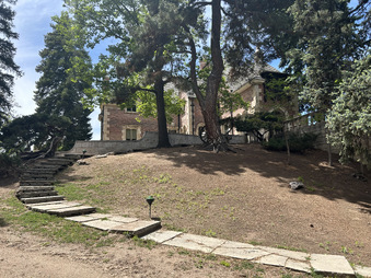 Enlarge photo 144