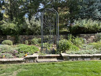 Enlarge photo 90