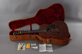 03 Martin 000-JBS Jimmy Buffett Shellbac