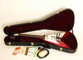 2004 Gibson Custom Shop 67 Flying V 2
