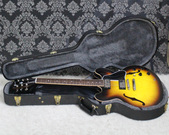 2011 Gibson ES335 Tobacco Sunburst Heads
