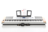 Yamaha Portable Grand DGX-640