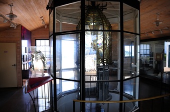 Enlarge photo 19