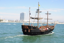 Enlarge photo 40
