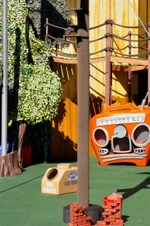 Enlarge photo 79