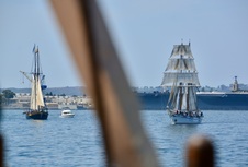Enlarge photo 146