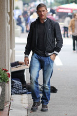 Enlarge photo 3921