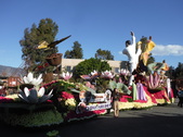 Rose Parade AES Detail Crew Floats 2014