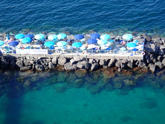 Enlarge photo 13