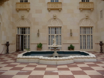 Enlarge photo 36