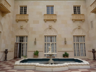 Enlarge photo 37