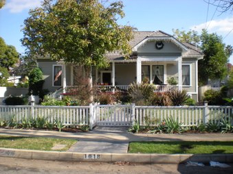 1016 Orange Grove