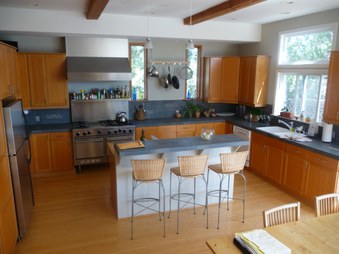 Enlarge photo 2