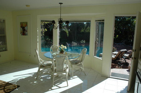 Enlarge photo 32