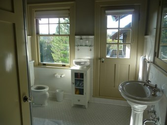 Enlarge photo 46