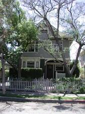 2647 Magnolia Ave