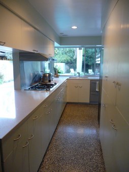 Enlarge photo 10