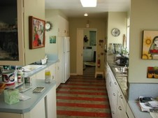 Enlarge photo 18