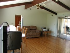 Enlarge photo 18