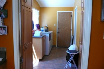Enlarge photo 24