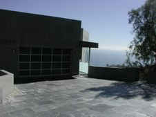 Enlarge photo 35