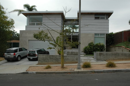 3227 Maplewood Ave.