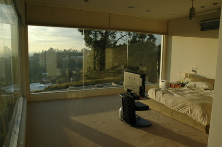 Enlarge photo 63