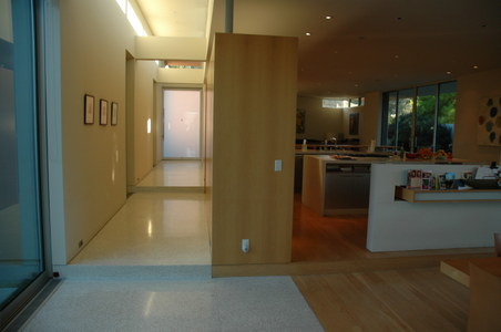 Enlarge photo 11