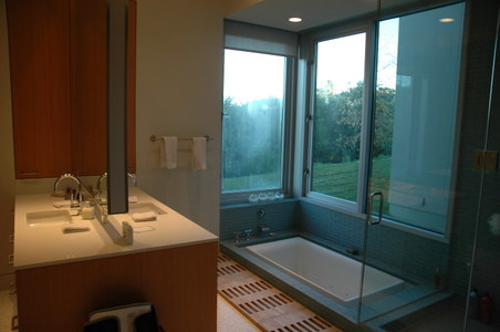 Enlarge photo 46