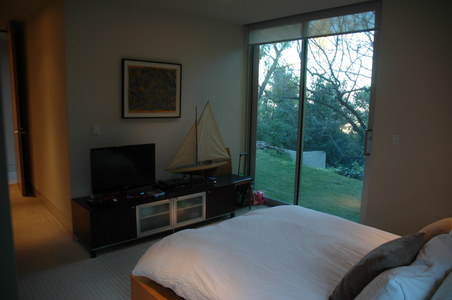 Enlarge photo 59