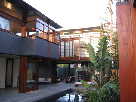 Enlarge photo 46